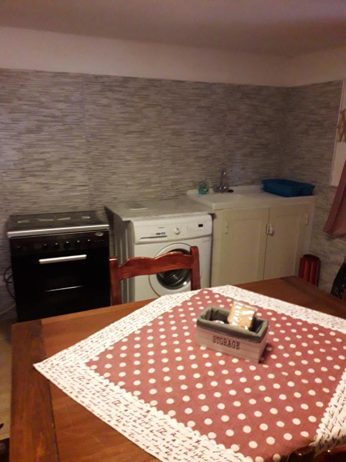 テルニCasa Di Chiaraアパートメント エクステリア 写真