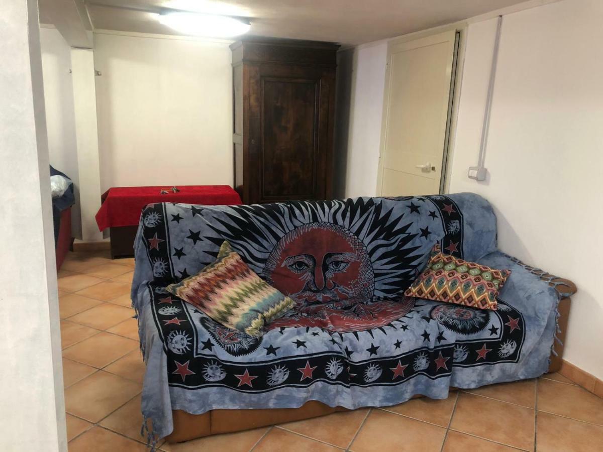 テルニCasa Di Chiaraアパートメント エクステリア 写真